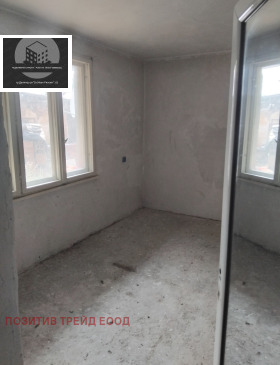 2 slaapkamers Dupnitsa, regio Kjoestendil
