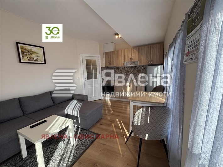 Продава 2-СТАЕН, гр. Варна, Зимно кино Тракия, снимка 2 - Апартаменти - 55590817