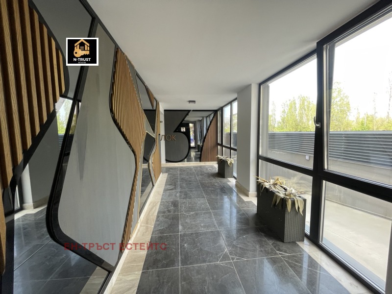 Продава  3-стаен град София , Полигона , 181 кв.м | 67837540 - изображение [2]