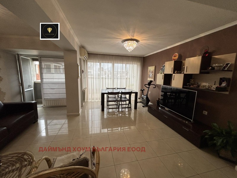 Продава 3-СТАЕН, гр. Пловдив, Мараша, снимка 2 - Апартаменти - 53271382