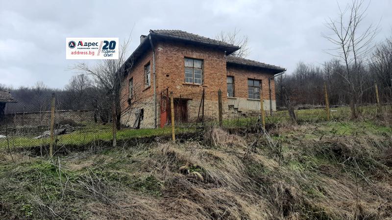 Продава  Къща област Велико Търново , гр. Елена , 76 кв.м | 87903937