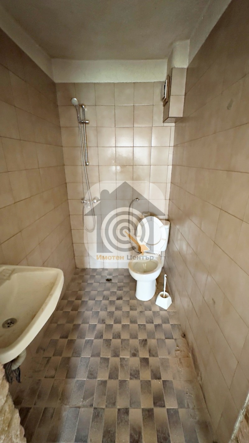 Na sprzedaż  Dom region Sofia , Wakarel , 294 mkw | 95411586 - obraz [11]