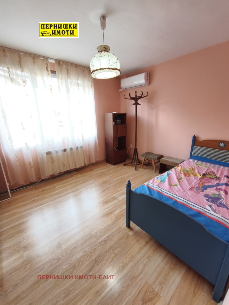 Продава КЪЩА, гр. Перник, Клепало, снимка 5 - Къщи - 53008847