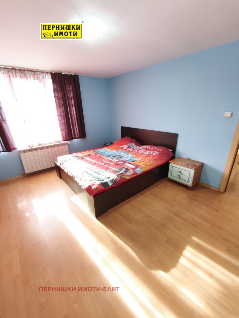 Продава КЪЩА, гр. Перник, Клепало, снимка 9 - Къщи - 53008847