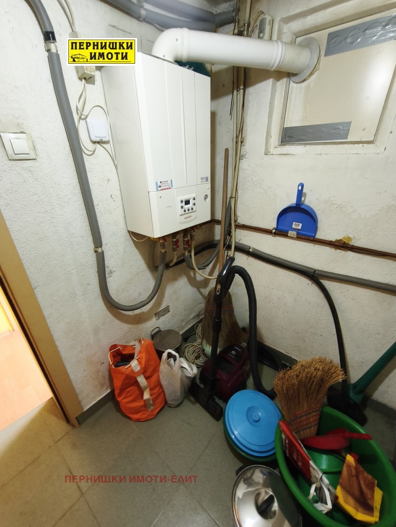 Продава КЪЩА, гр. Перник, Клепало, снимка 11 - Къщи - 53008847