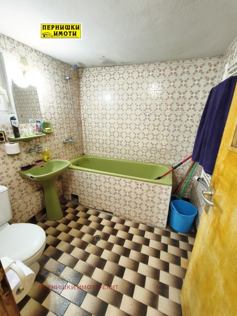 Продава КЪЩА, гр. Перник, Клепало, снимка 10 - Къщи - 53008847