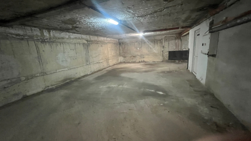 Na prodej  Parkovací místo Montana , Idealen centar , 12 m2 | 58385701
