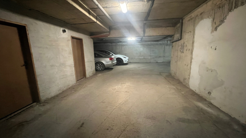 Na prodej  Parkovací místo Montana , Idealen centar , 12 m2 | 58385701 - obraz [4]