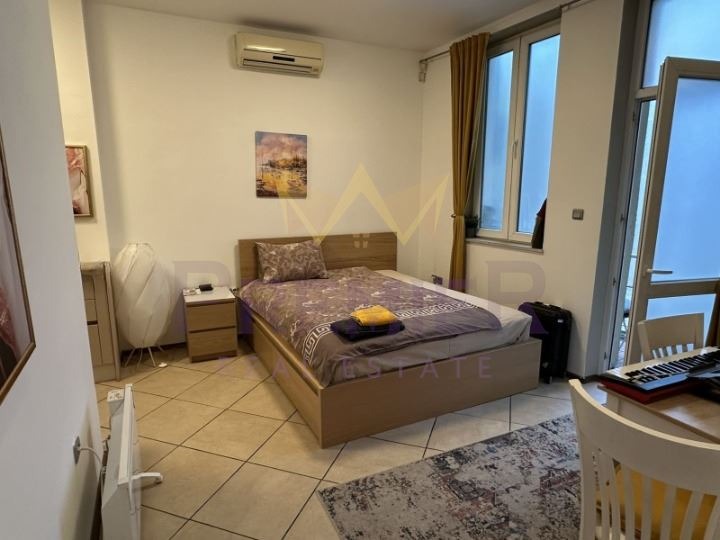 Продава 4-СТАЕН, гр. София, Център, снимка 3 - Апартаменти - 55269828