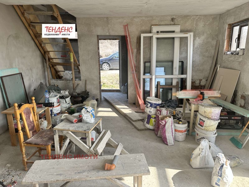 Продава КЪЩА, с. Калинка, област Кърджали, снимка 12 - Къщи - 49094845