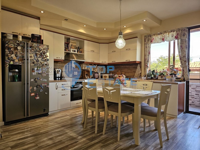 Продава КЪЩА, с. Поликраище, област Велико Търново, снимка 9 - Къщи - 51870345