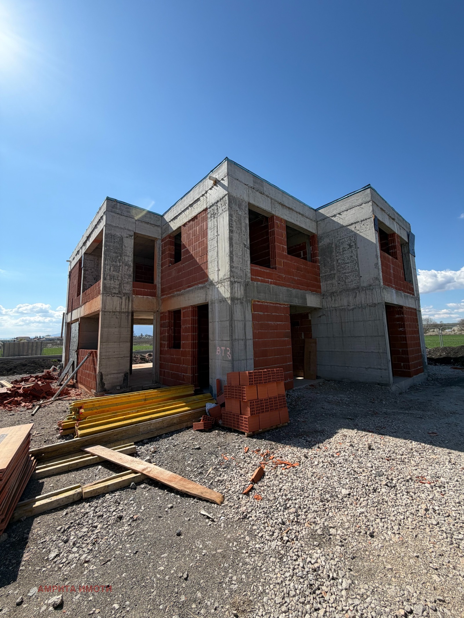 Продава КЪЩА, гр. Божурище, област София област, снимка 2 - Къщи - 54200952