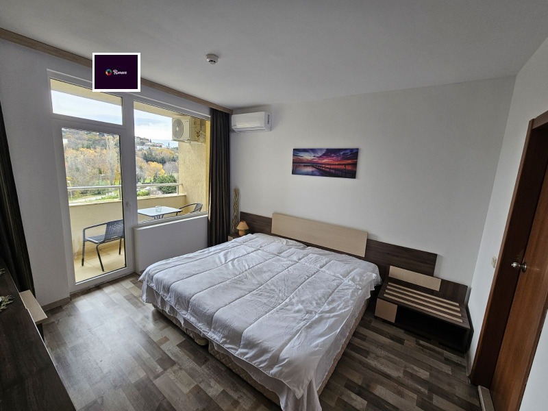 En venta  Estudio Varna , k.k. Sv.Sv. Konstantin i Elena , 40 metros cuadrados | 13730461 - imagen [2]