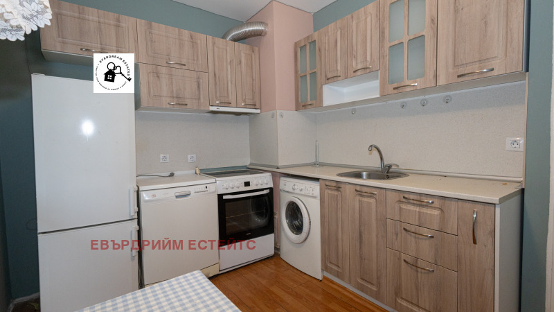 Te koop  2 slaapkamers Sofia , Mladost 4 , 85 m² | 36891927