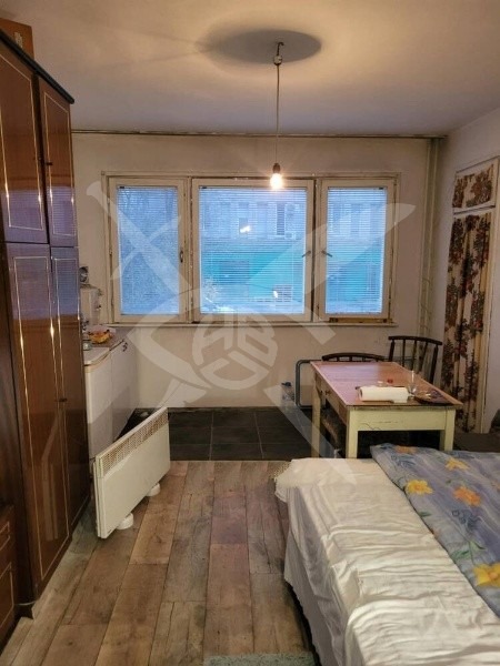 Продава 3-СТАЕН, гр. Бургас, Братя Миладинови