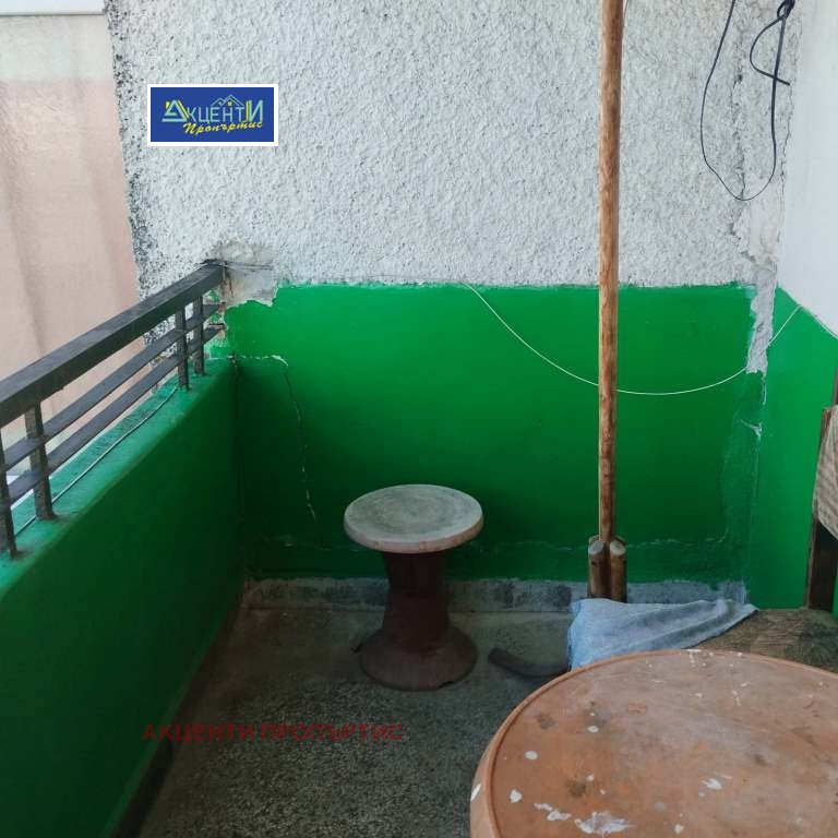 Продава 3-СТАЕН, гр. Велико Търново, Център, снимка 2 - Апартаменти - 53809997