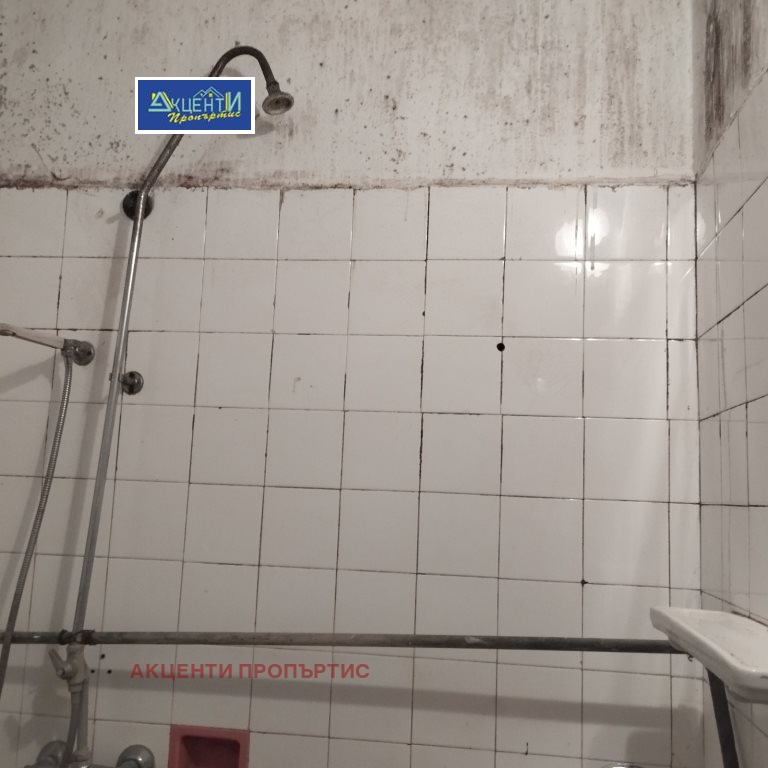 Продава 3-СТАЕН, гр. Велико Търново, Център, снимка 8 - Апартаменти - 53809997