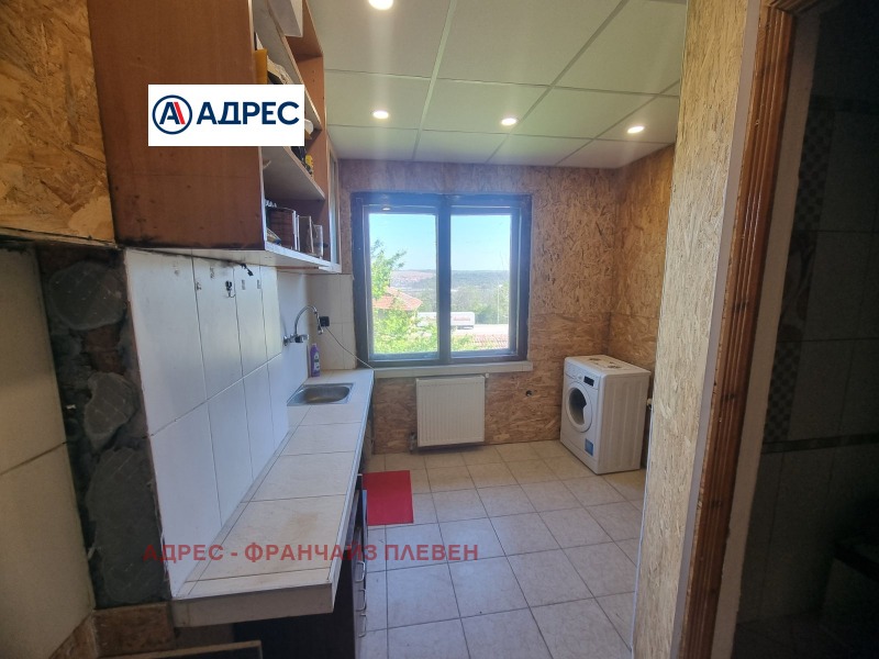 Продава  Етаж от къща град Плевен , Сторгозия , 126 кв.м | 38082424 - изображение [4]