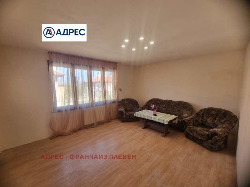 Продава  Етаж от къща град Плевен , Сторгозия , 126 кв.м | 38082424 - изображение [2]