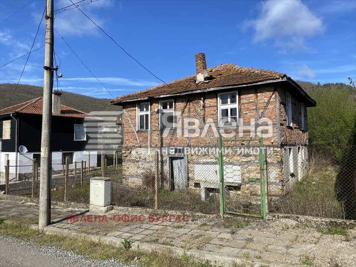 Продава  Къща област Бургас , с. Бродилово , 120 кв.м | 31794342 - изображение [2]