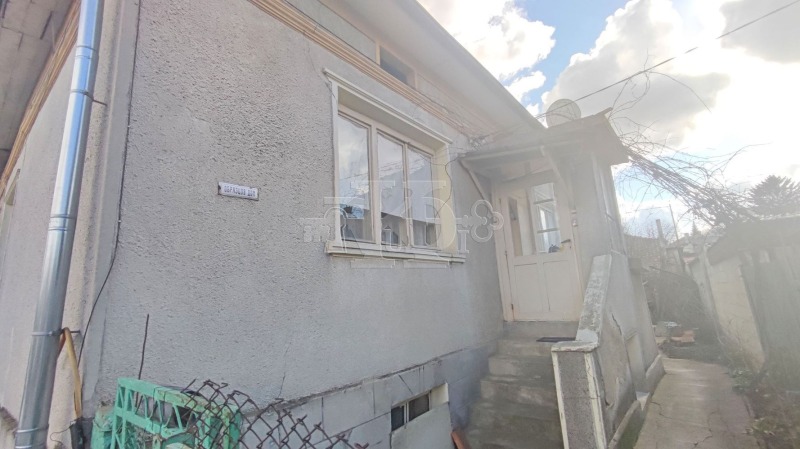 Продава  Къща град Добрич , Пинета , 80 кв.м | 67289942