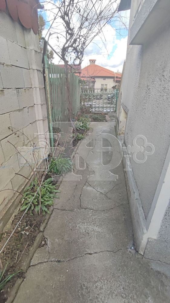 Продава  Къща град Добрич , Пинета , 80 кв.м | 67289942 - изображение [11]