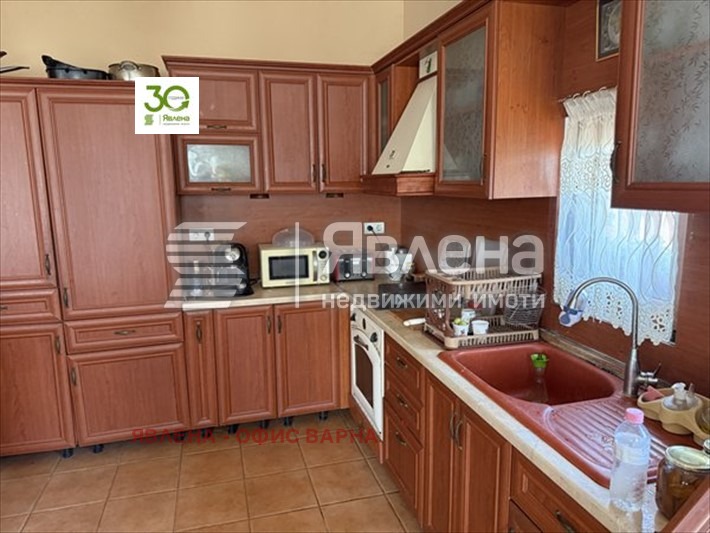 Продава КЪЩА, гр. Варна, м-т Долна Трака, снимка 15 - Къщи - 52959092