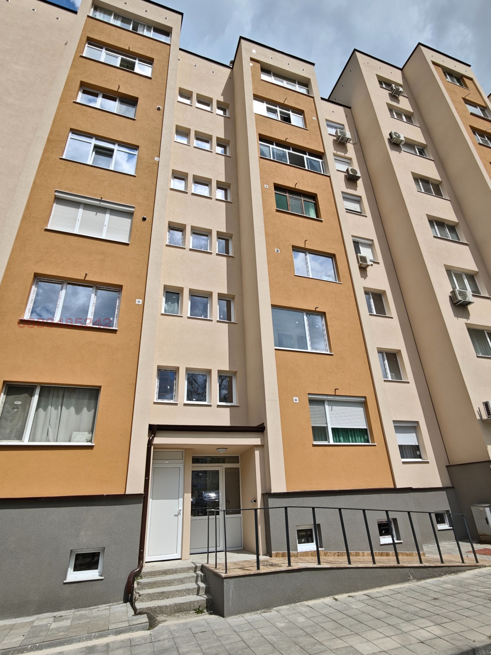Продава 2-СТАЕН, гр. Кърджали, Възрожденци