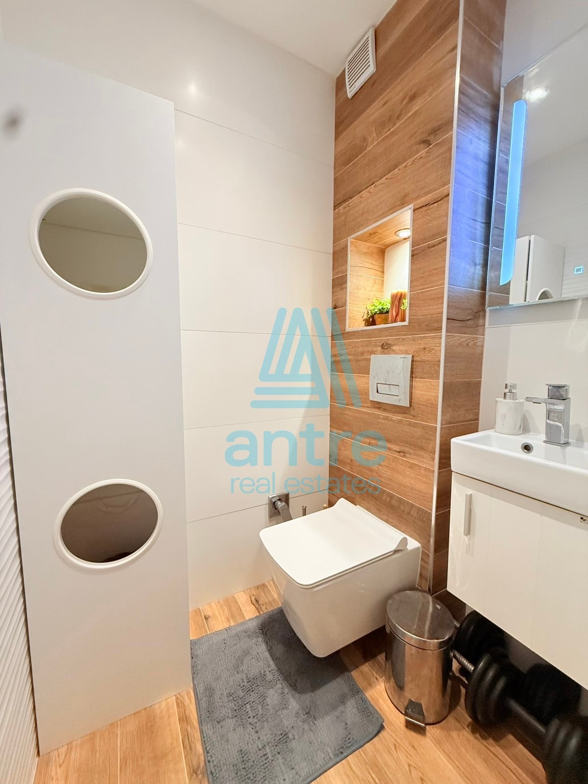 Продава 3-СТАЕН, гр. София, Кръстова вада, снимка 13 - Апартаменти - 54603297