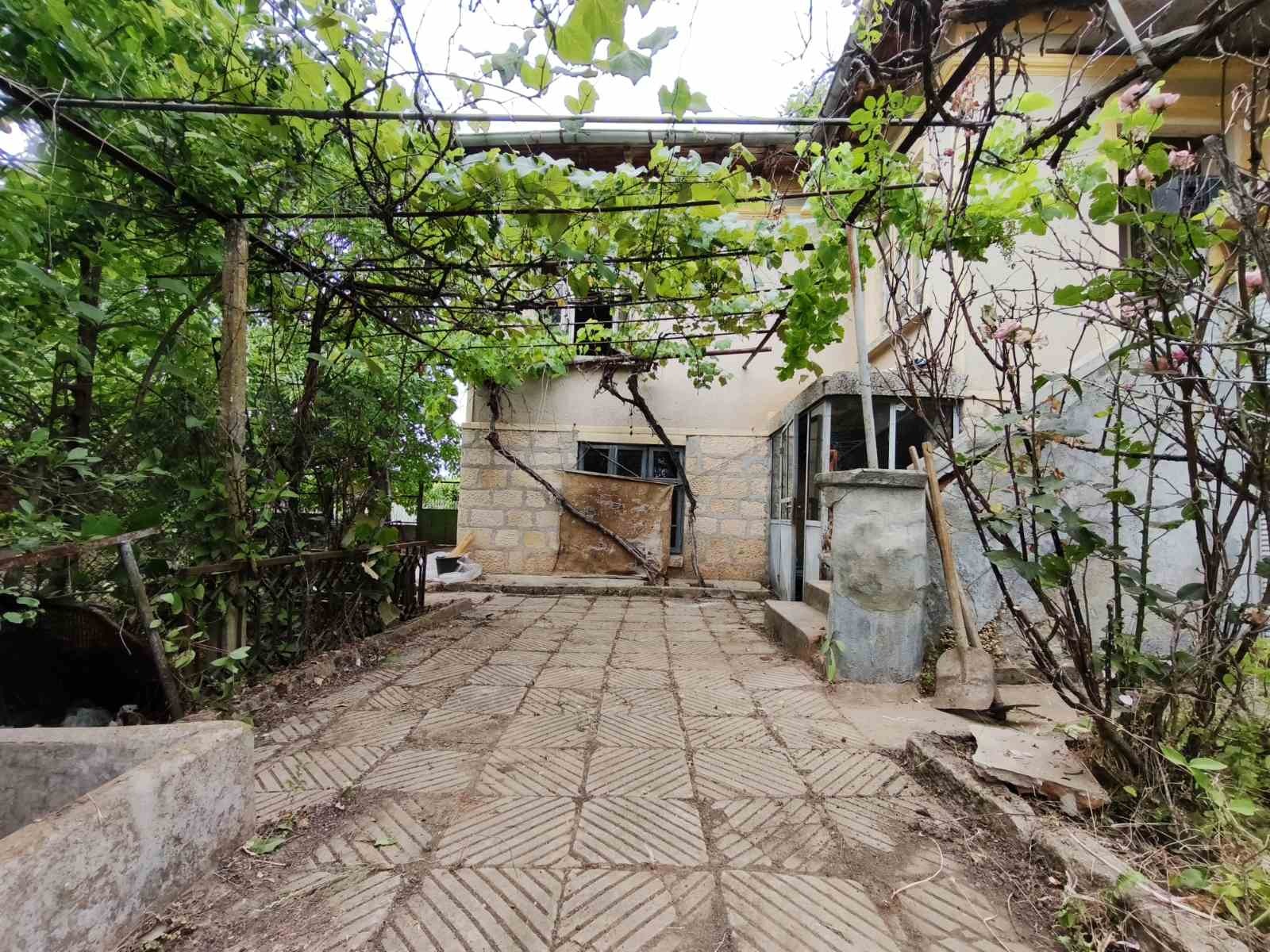 Продава КЪЩА, с. Гешаново, област Добрич, снимка 2 - Къщи - 51166824