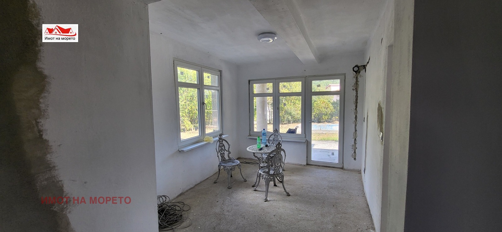Продава КЪЩА, с. Изгрев, област Бургас, снимка 2 - Къщи - 56112475