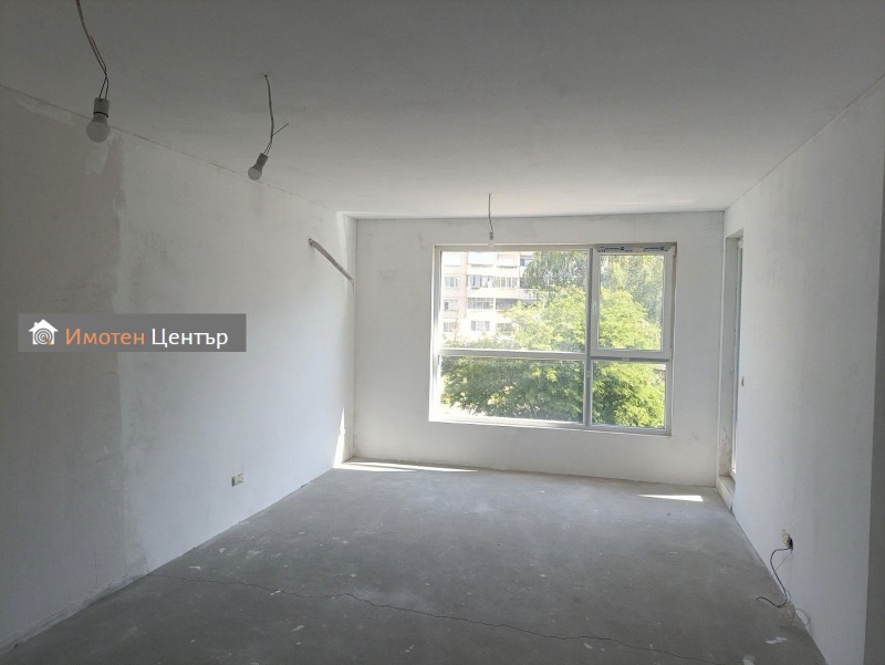 Продава 2-СТАЕН в град София, 7-ми 11-ти километър - 65 кв.м / 192 000 € » 375 519.36 лв., ИМОТЕН ЦЕНТЪР БЪЛГАРИЯ 2021