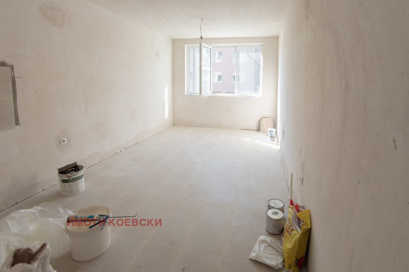 Продава  1-стаен град София , Люлин - център , 30 кв.м | 73839444