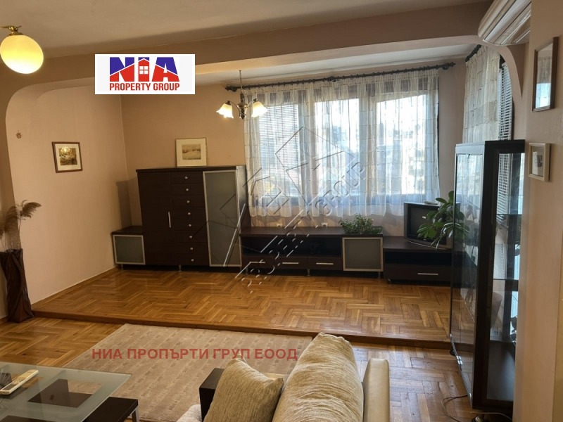 Продава 3-СТАЕН, гр. Бургас, Център, снимка 6 - Aпартаменти - 48807373