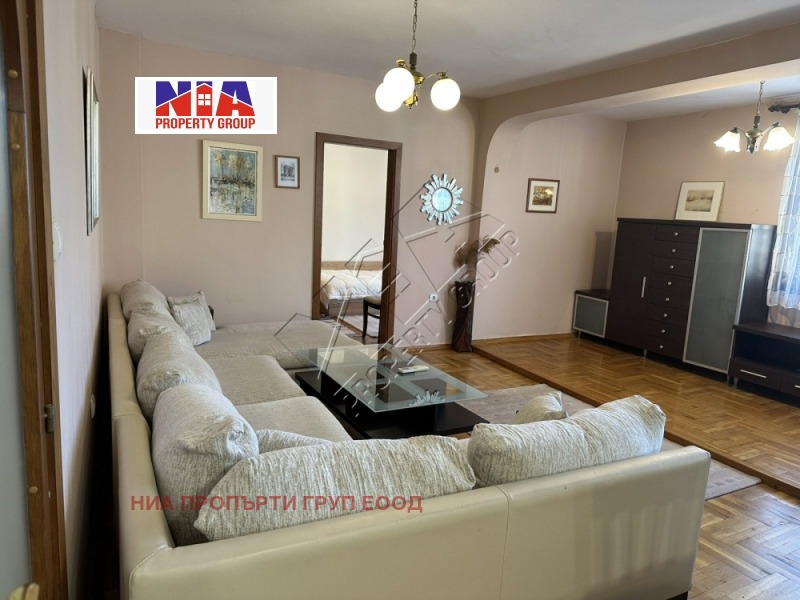 Продава 3-СТАЕН, гр. Бургас, Център, снимка 4 - Aпартаменти - 48807373