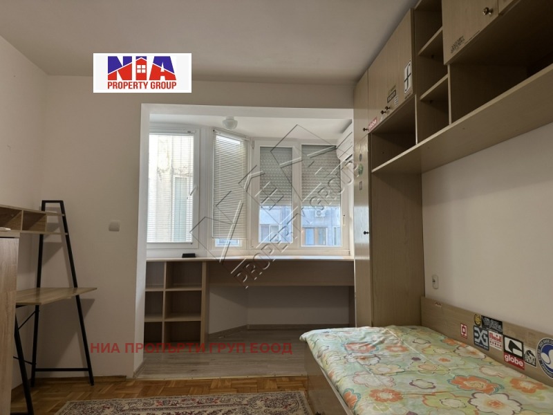 Продава 3-СТАЕН, гр. Бургас, Център, снимка 13 - Aпартаменти - 48807373