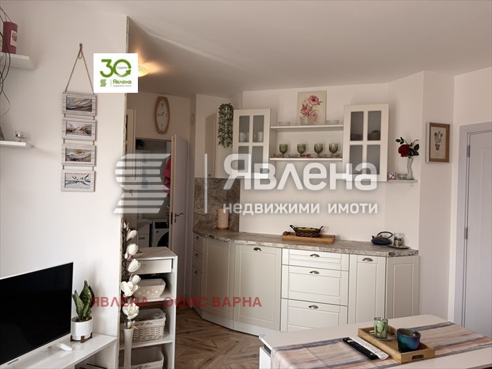 Продава 4-СТАЕН, гр. Варна, Погреби, снимка 15 - Апартаменти - 56367273
