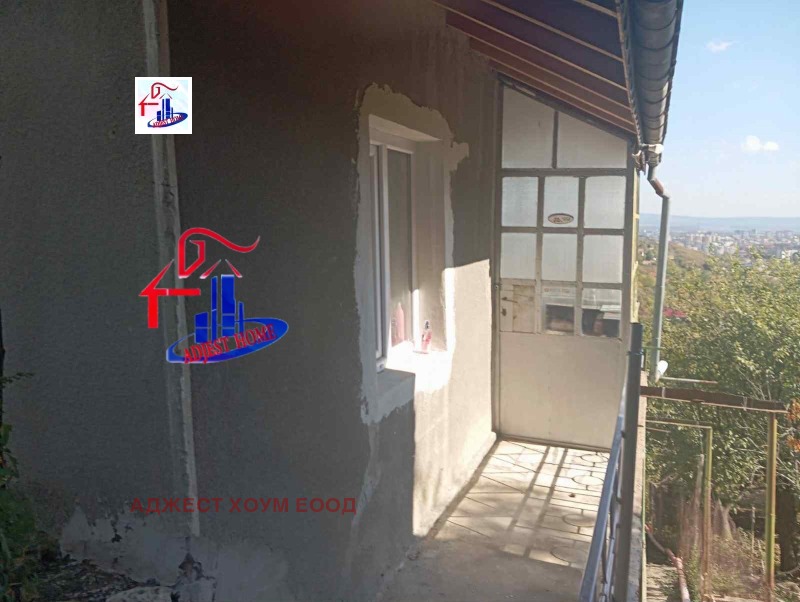 Продава ВИЛА, гр. Шумен, м-т Под Манастира, снимка 7 - Вили - 52241313