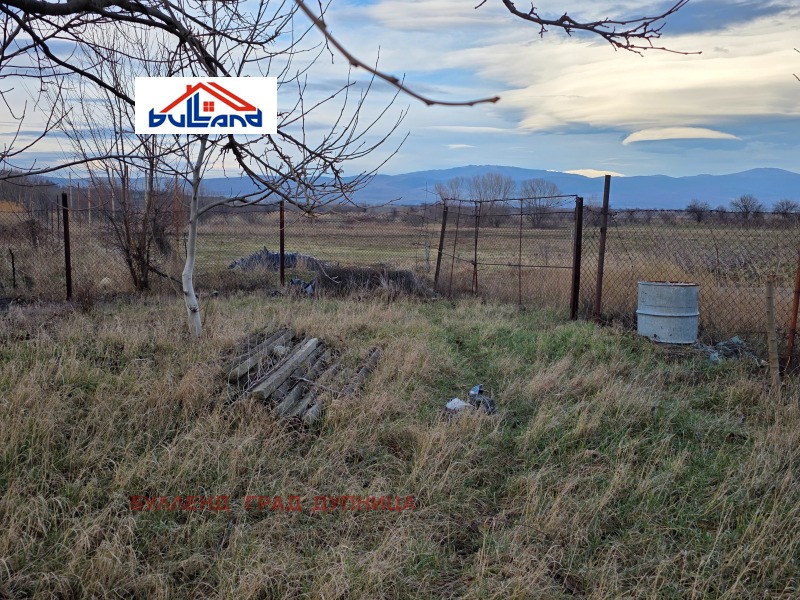 Продава ПАРЦЕЛ, с. Самораново, област Кюстендил, снимка 2 - Парцели - 53269594