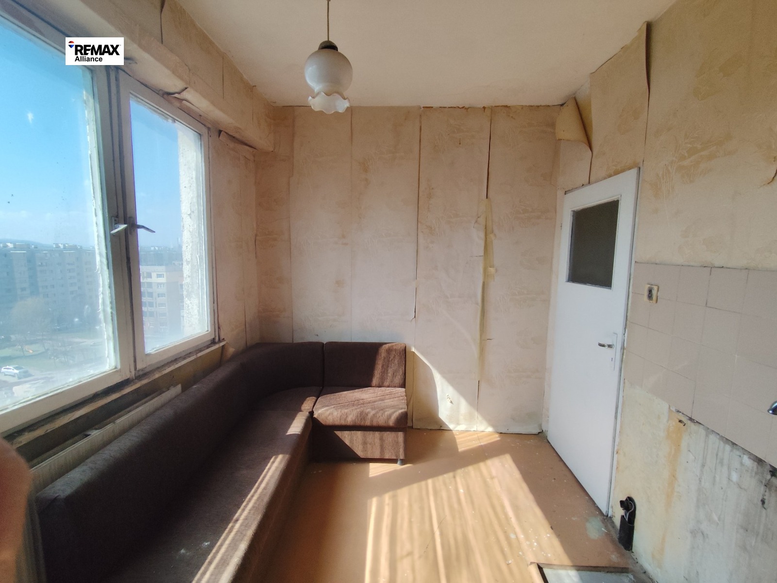 Продава 1-СТАЕН, гр. Перник, Изток, снимка 14 - Апартаменти - 53757725