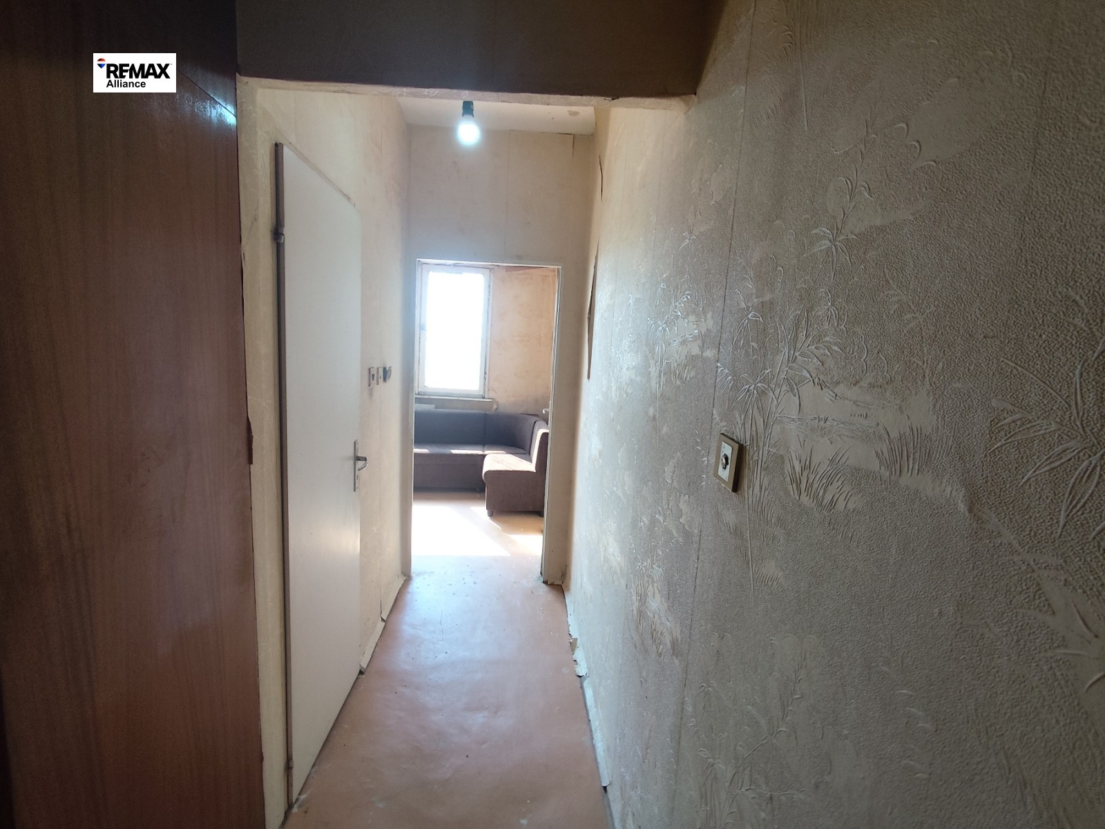 Продава 1-СТАЕН, гр. Перник, Изток, снимка 8 - Апартаменти - 53757725