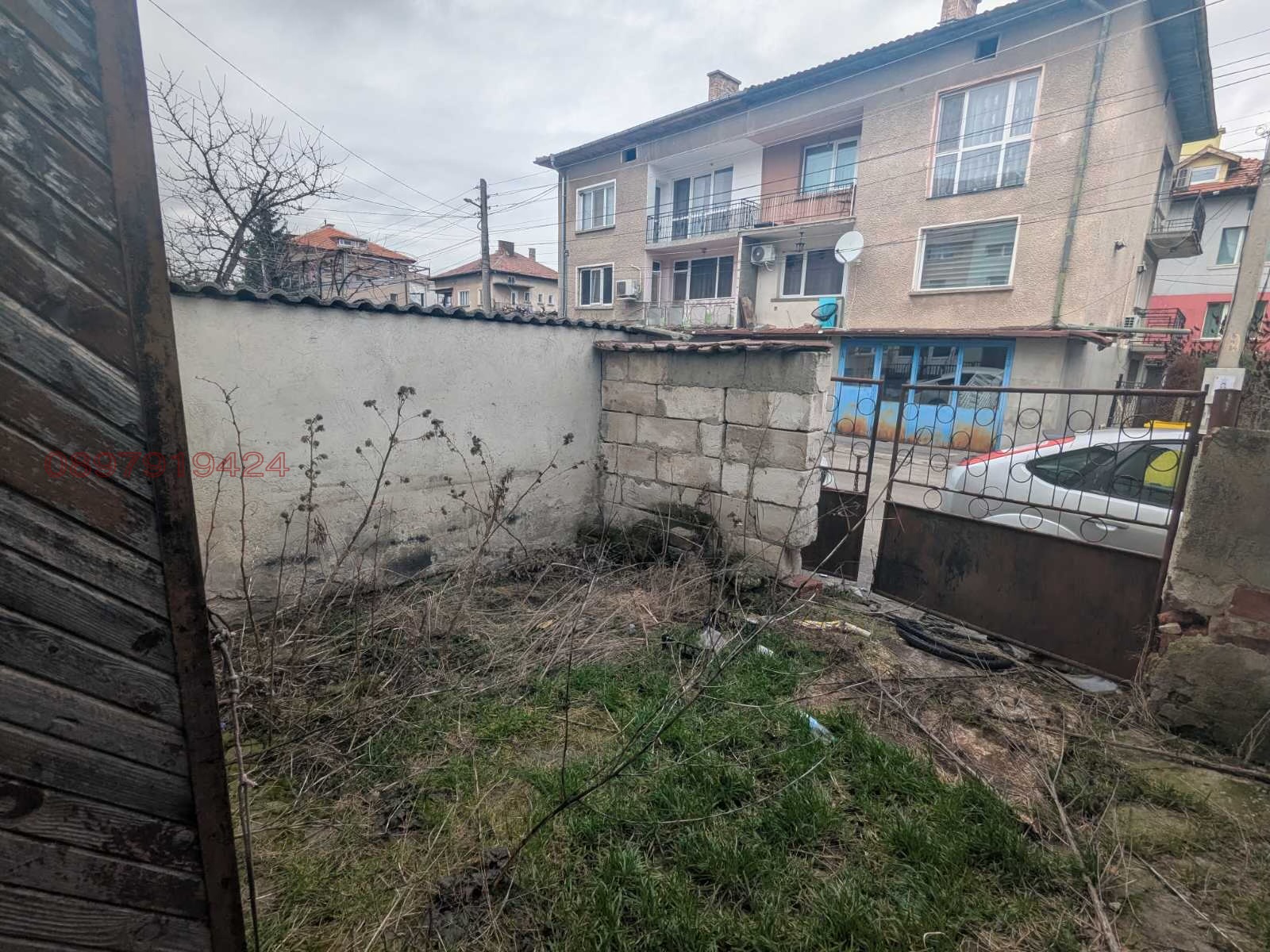 Продава ЕТАЖ ОТ КЪЩА, гр. Божурище, област София област