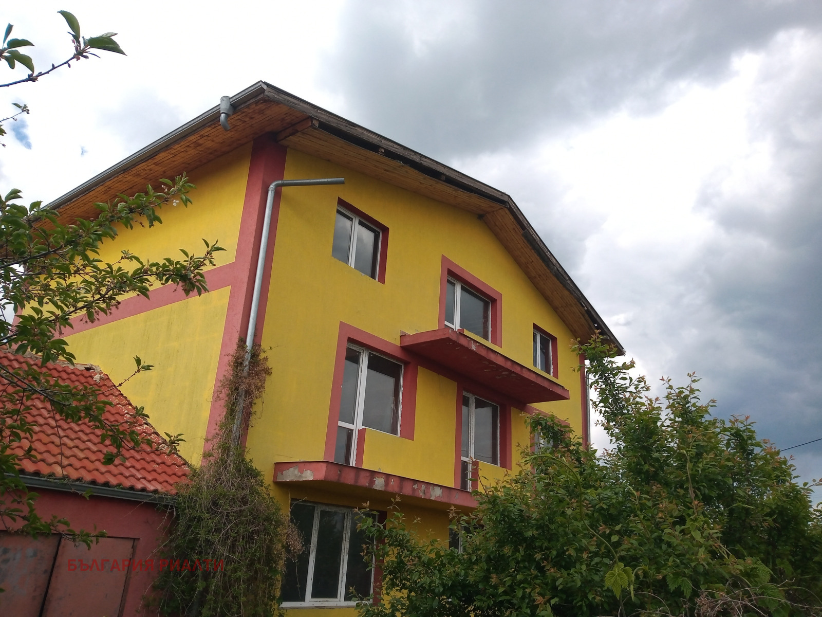 Продава КЪЩА, гр. София, с. Житен