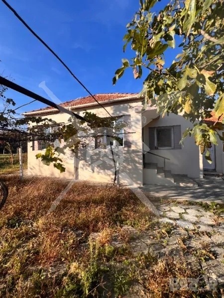 Продава  Къща област Бургас , гр. Каблешково , 144 кв.м | 57483399