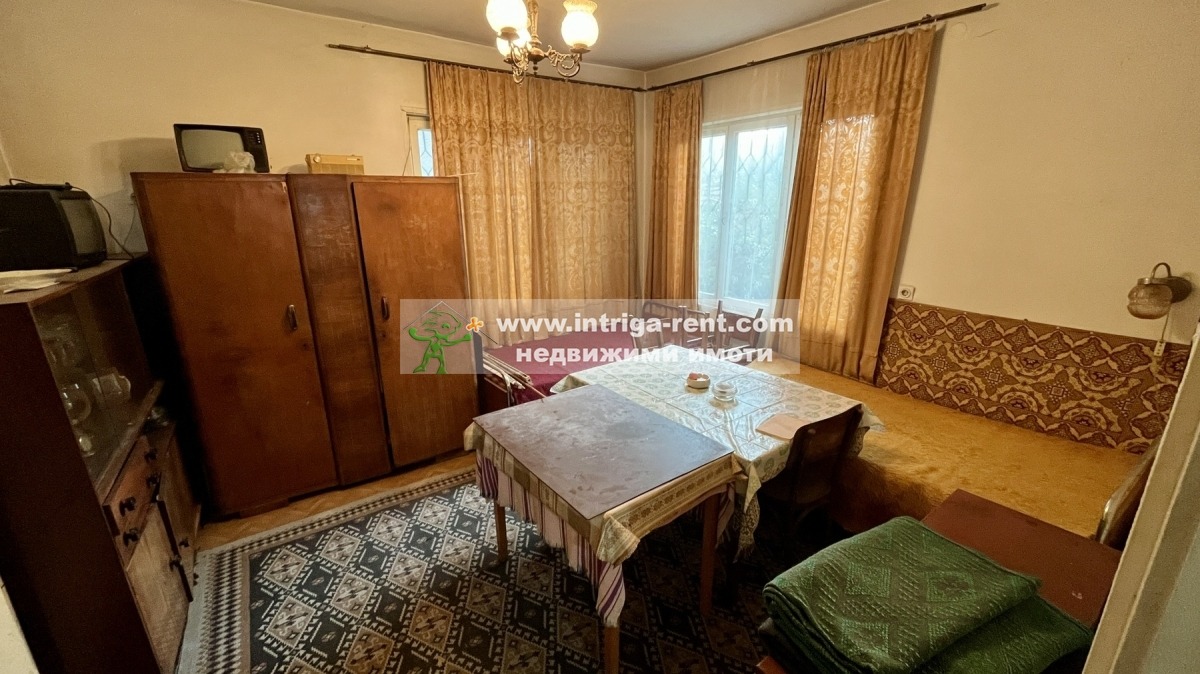 Продава ЕТАЖ ОТ КЪЩА, гр. Хасково, Училищни, снимка 9 - Етаж от къща - 53704980