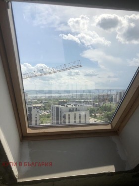 Studio Vazrasjdane 2, Varna 3