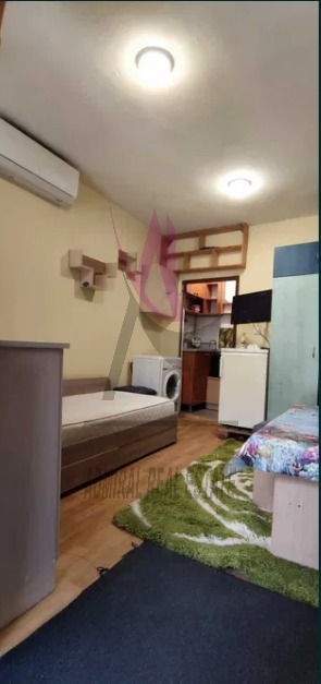 Продава 1-СТАЕН, гр. Варна, Колхозен пазар