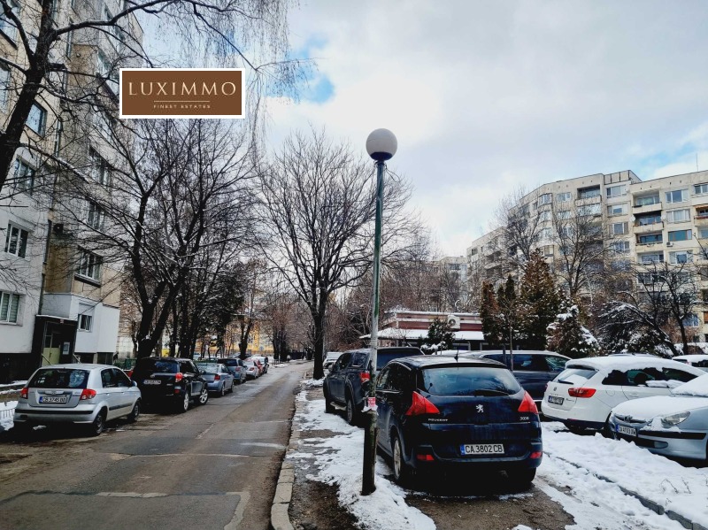 Продава  3-стаен град София , Света Троица , 90 кв.м | 54180061 - изображение [17]