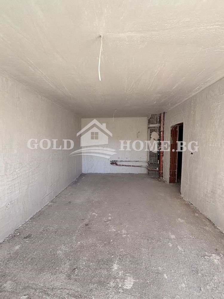 En venta  2 dormitorios Plovdiv , Ostromila , 143 metros cuadrados | 42757665 - imagen [2]