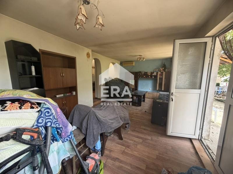 Продава КЪЩА, с. Поликраище, област Велико Търново, снимка 10 - Къщи - 53605818